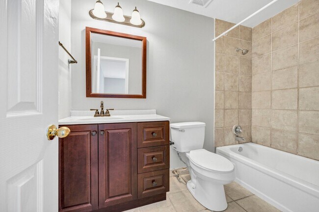 Building Photo - cpg2