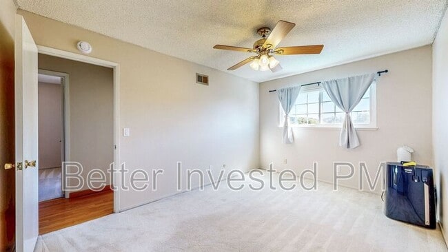Building Photo - 848 Sprucewood Ct