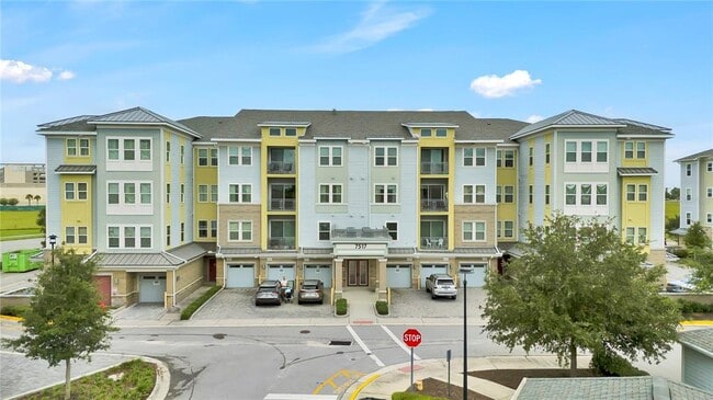 Primary Photo - 7517 Laureate Blvd