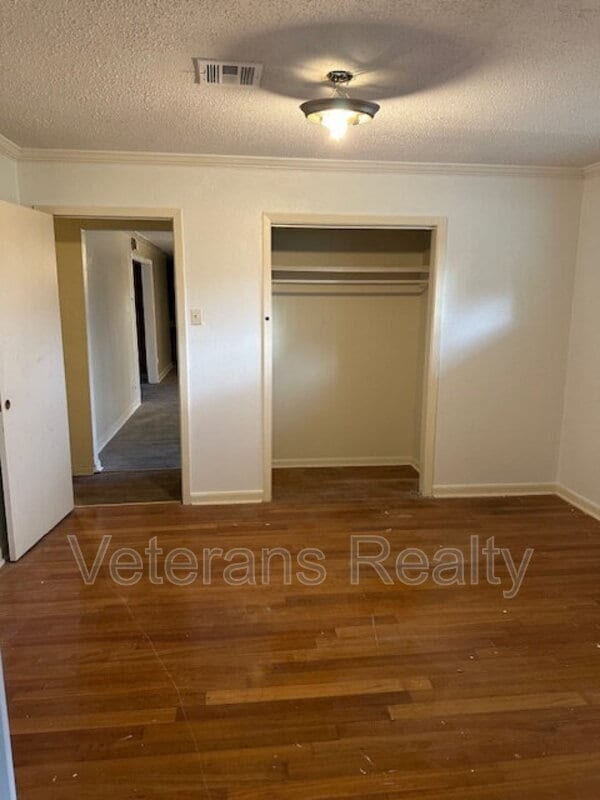 Building Photo - 19136 Pineville Rd