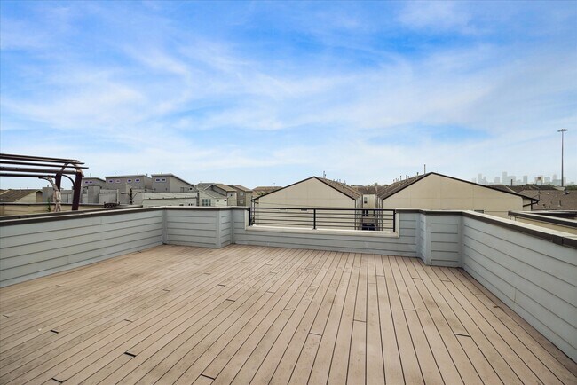 Building Photo - 2119 Cohn St