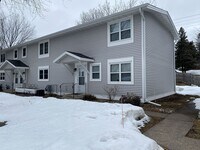 Building Photo - 101 Mitchell Cir