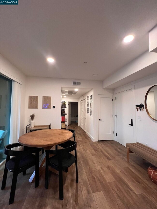 Building Photo - 10300 San Pablo Ave