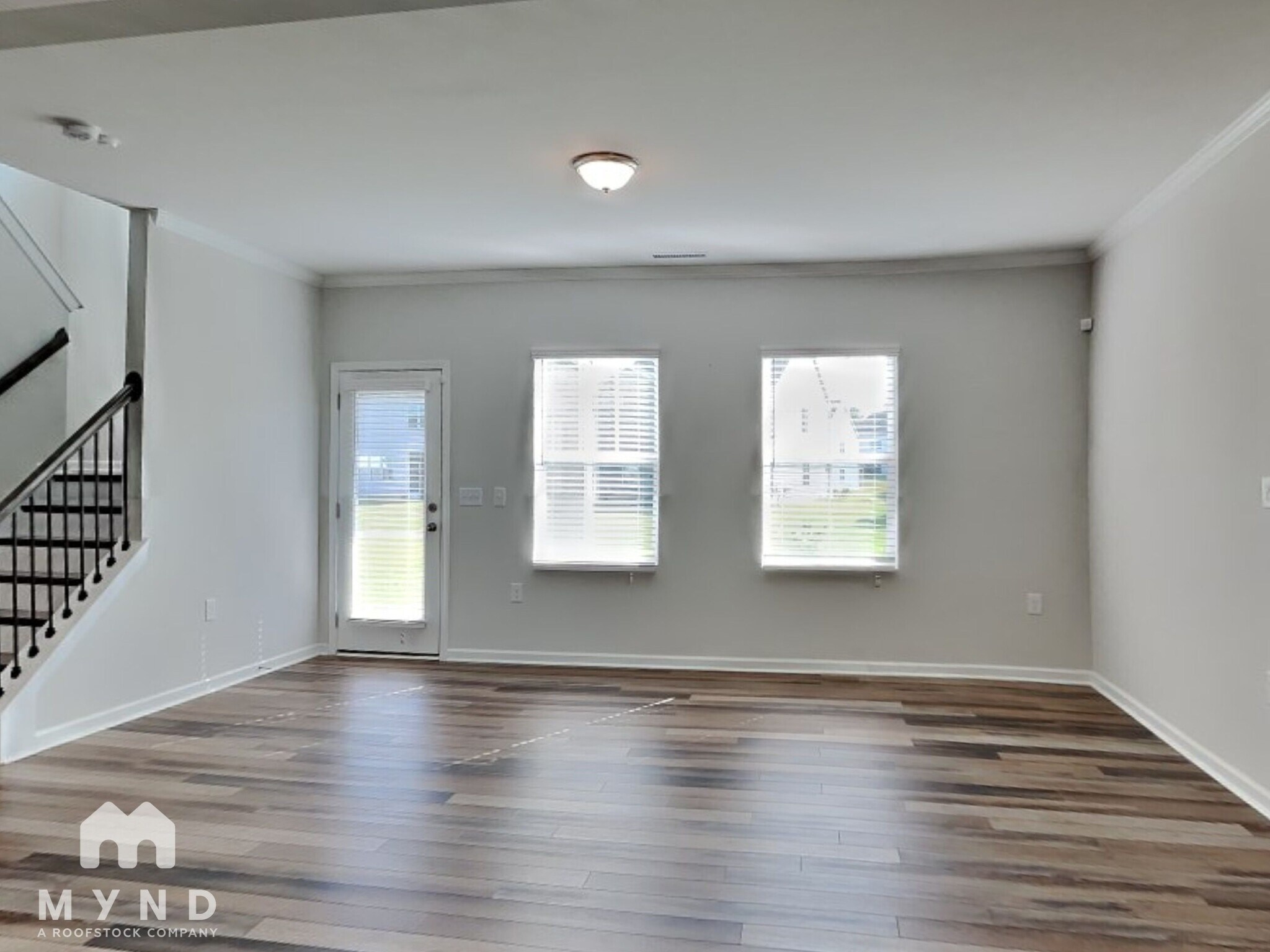 Building Photo - 1621 Trembley Pk Dr