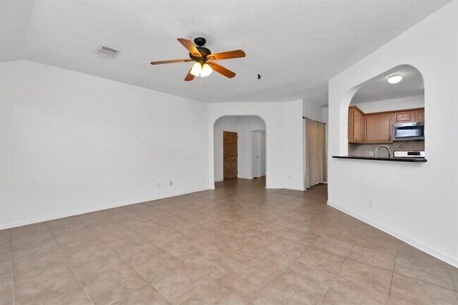 Building Photo - 11830 Copperas Creek Dr