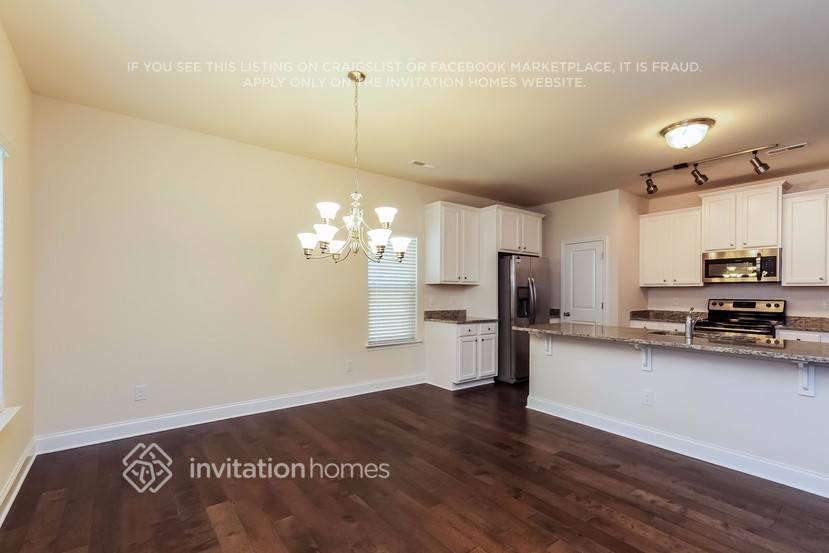 Building Photo - 6609 Pamela St