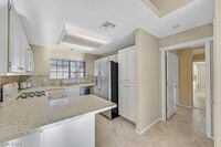 Building Photo - 2851 S Valley View Blvd