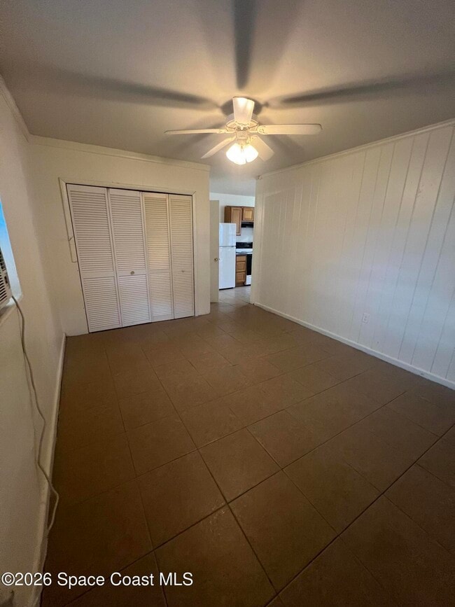 Building Photo - 358 Palm Ave