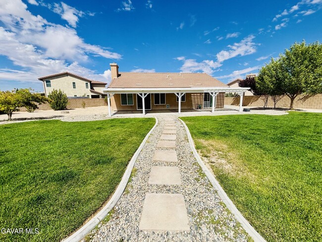 Building Photo - 4640 Trojan Ct