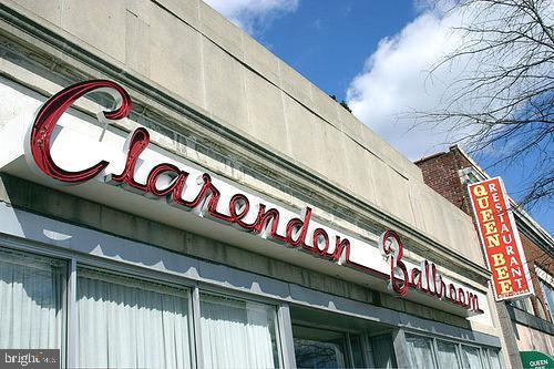 Building Photo - 206 S Courthouse Rd