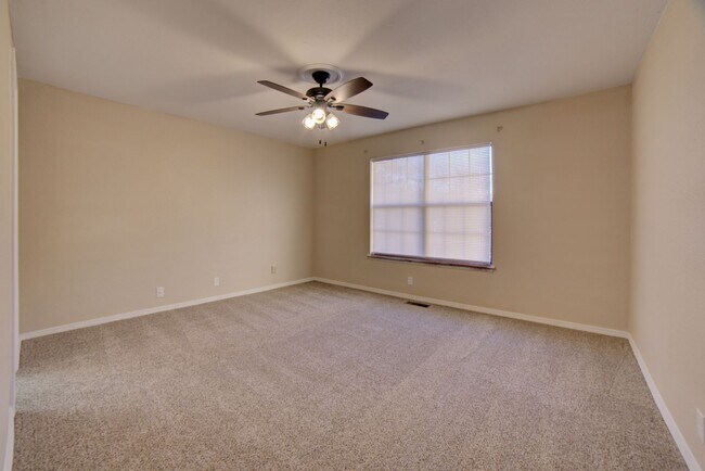 Building Photo - 8041-8041 S 79th E Ave