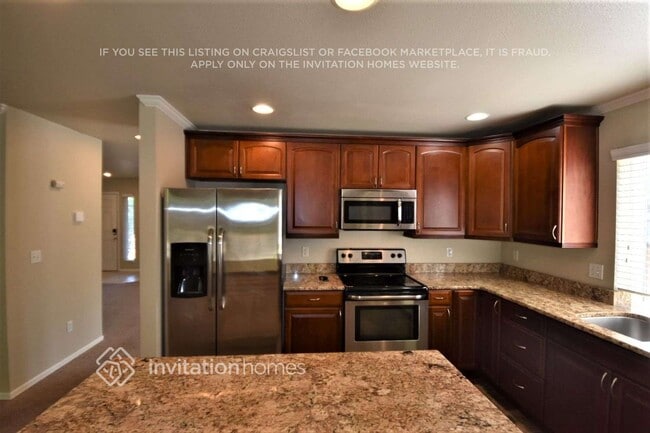 Building Photo - 18604 94th St Ct E