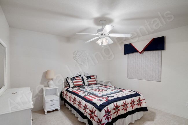 Building Photo - FURNISHED AVAILABLE OCTOBER 2025 - MAY 2026