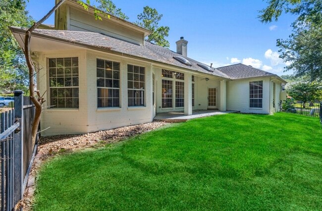 Building Photo - 6650 Camptown Cir