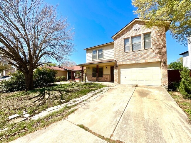 Building Photo - 3BD/2.5BA Dover Ridge Home Near 1604 – No Carpet, Fenced Yard & Covered Patio!