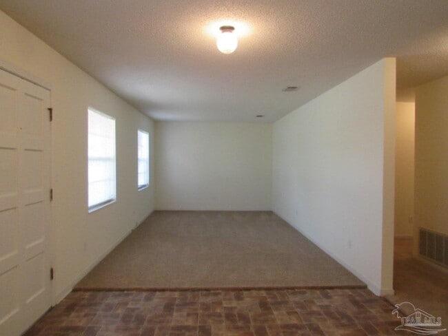 Building Photo - 4237 Futura Dr