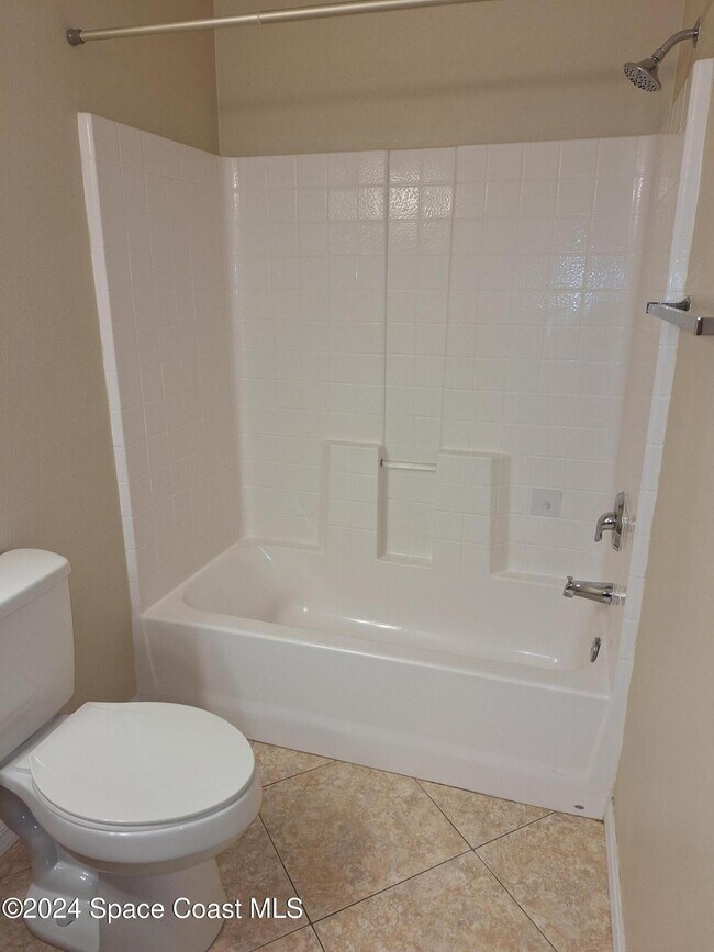 Building Photo - 880 Brickell St SE