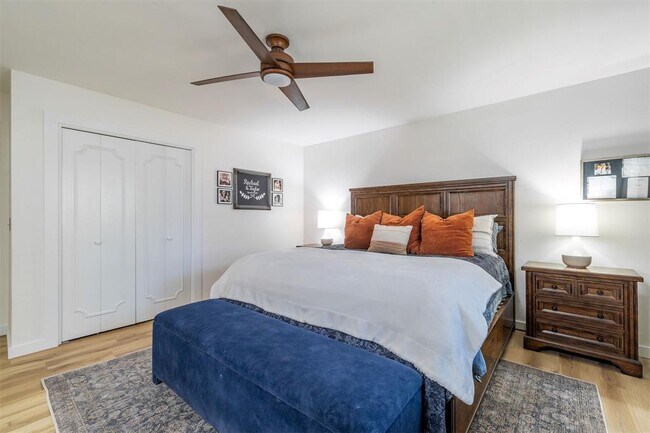 Building Photo - 4824 NW 73rd St