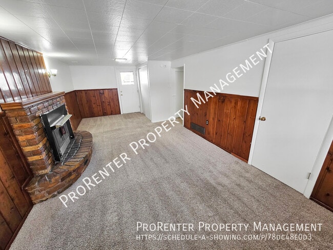 Building Photo - 317 S 300 W