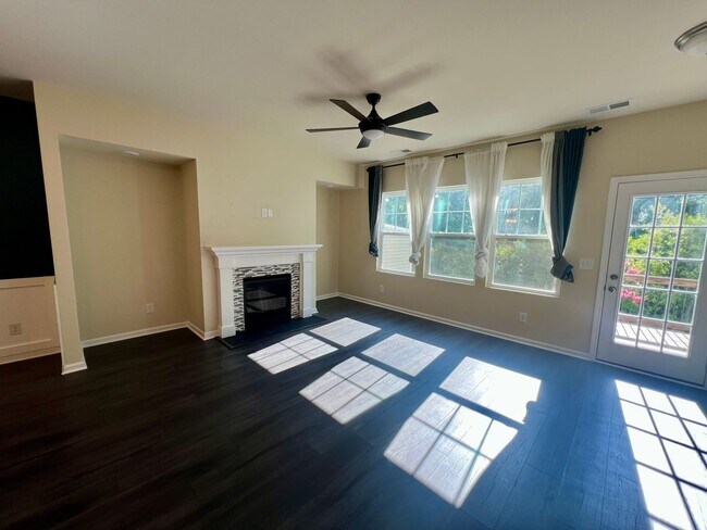 Building Photo - 4321 Pond Pine Trl