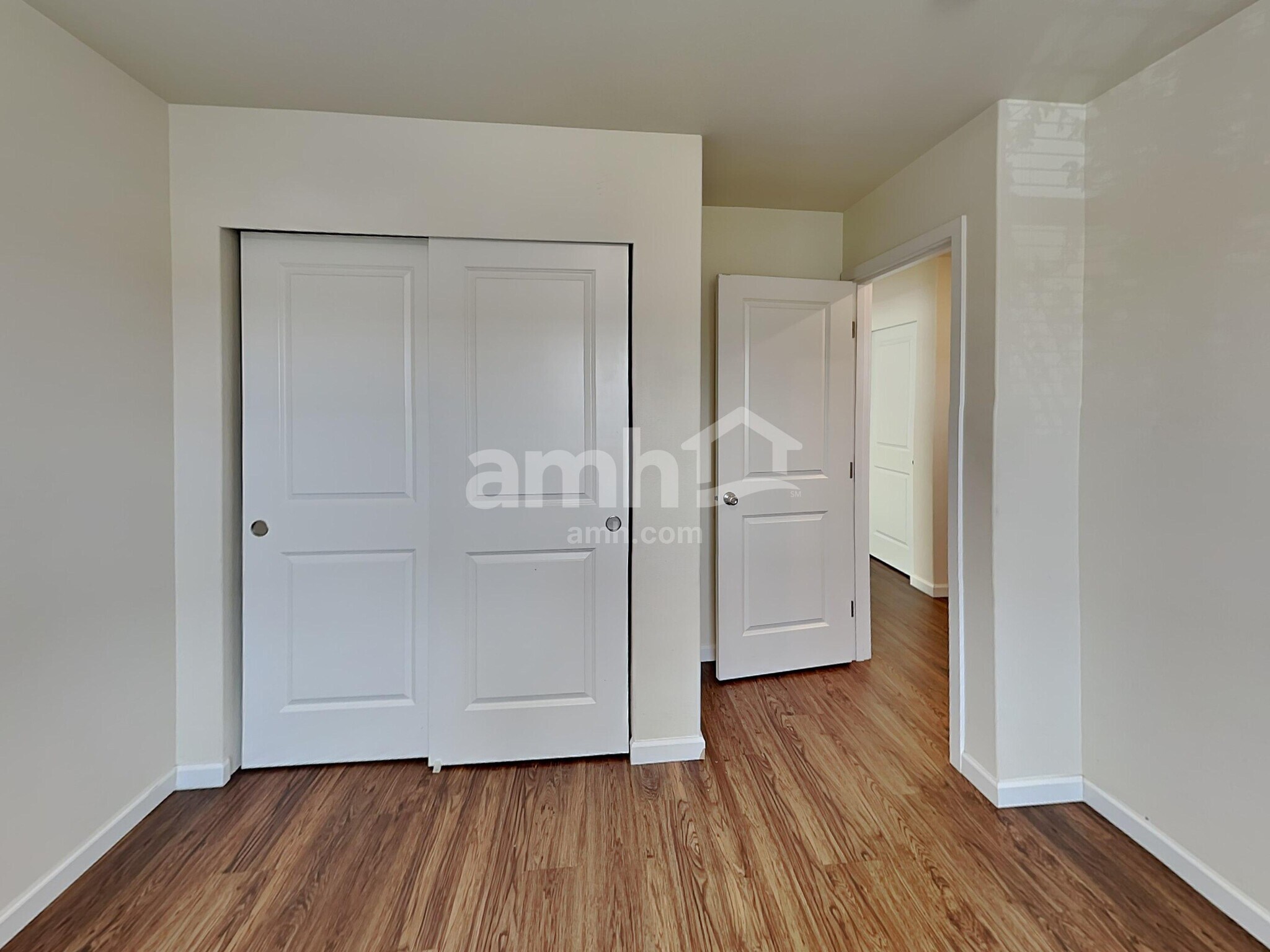 Building Photo - 2323 NW Matteo Dr