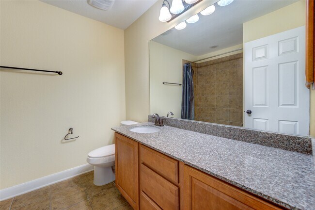 Building Photo - 26311 Parkman Grove Dr