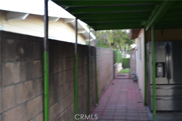 Building Photo - 16227 Clovermead St