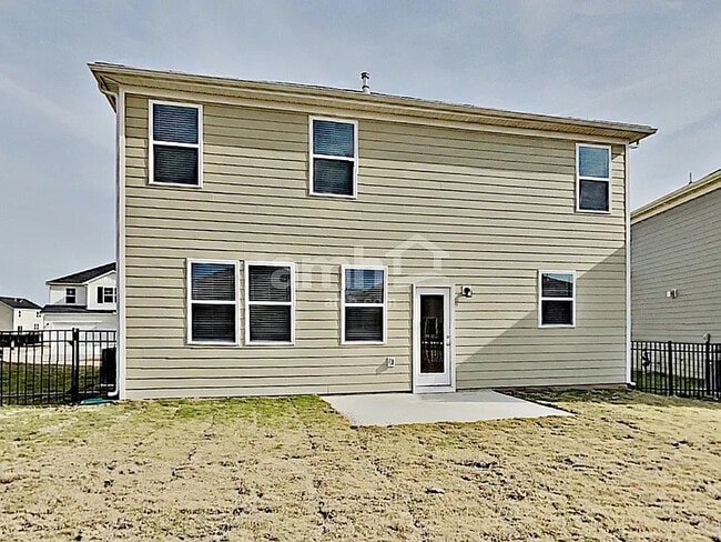 Building Photo - 5208 Lake Maxwell Dr
