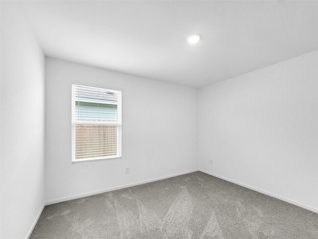 Building Photo - 106 Nicholas Rd
