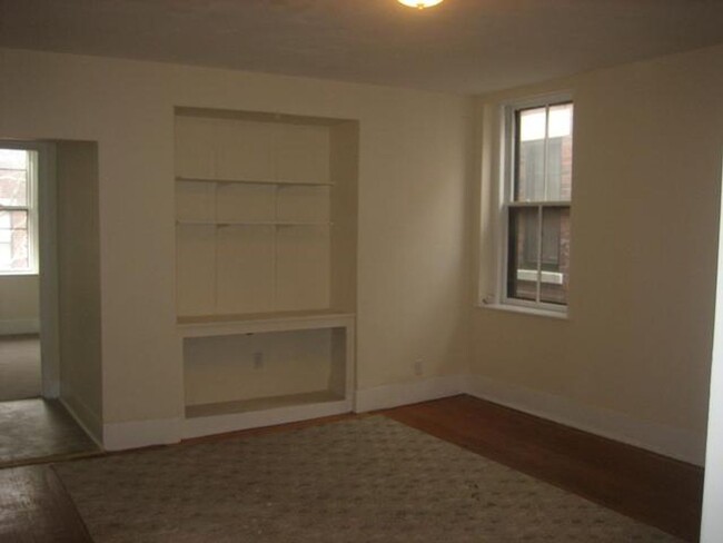 Building Photo - Aberdeen 3 Bed