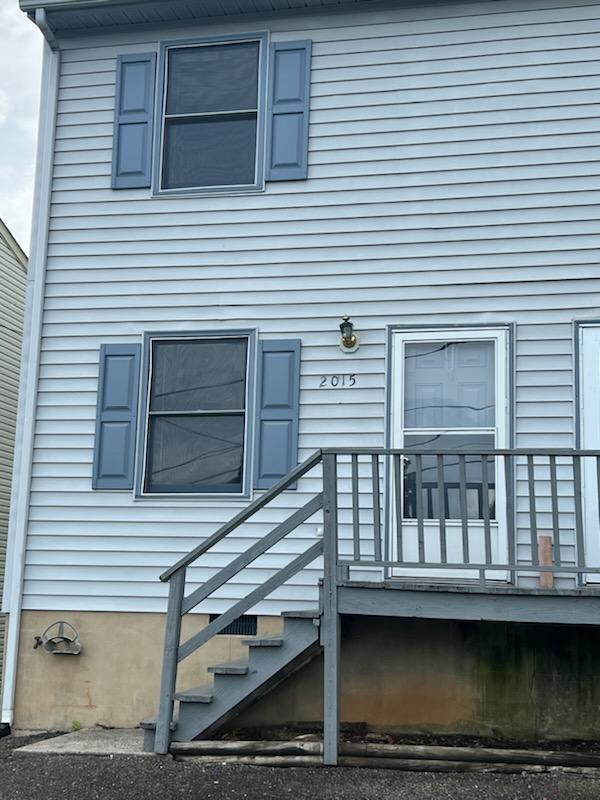 Building Photo - Wallace