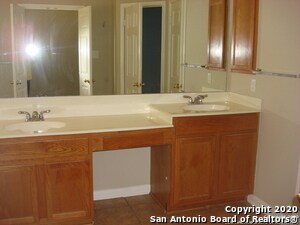 Building Photo - 12027 Hart Path