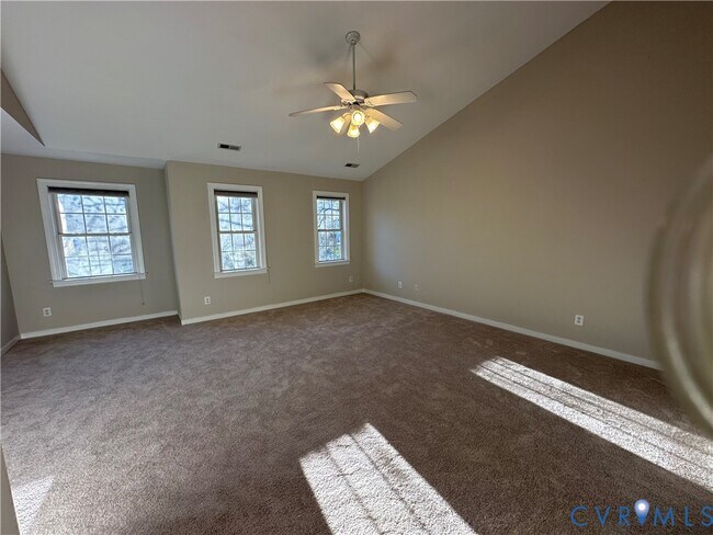 Building Photo - 5219 Scotsglen Dr
