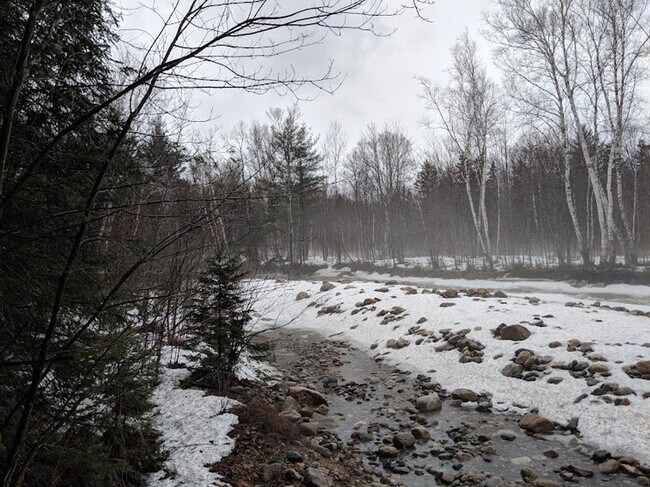 Building Photo - 140 Paquette Cir