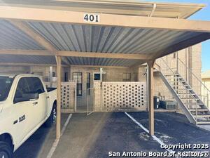 Building Photo - 8415 Fredericksburg Rd