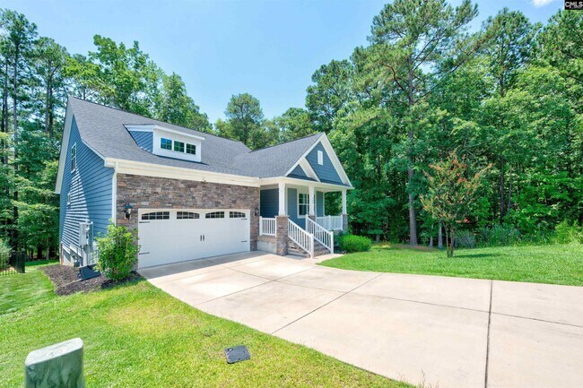 Building Photo - 300 Sunnycrest Ln