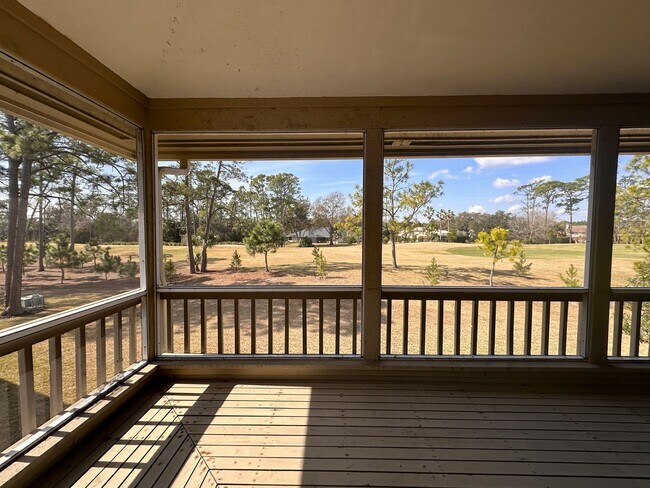 Building Photo - 2 Bedroom 2 Bath in Plantation Bay in Ormond Beach