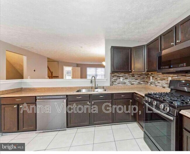 Building Photo - 16116 Edenwood Dr