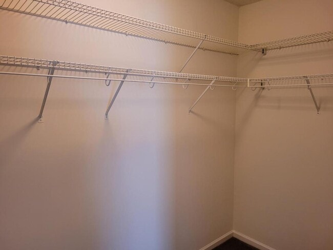 Building Photo - 1203 Wyngate Dr