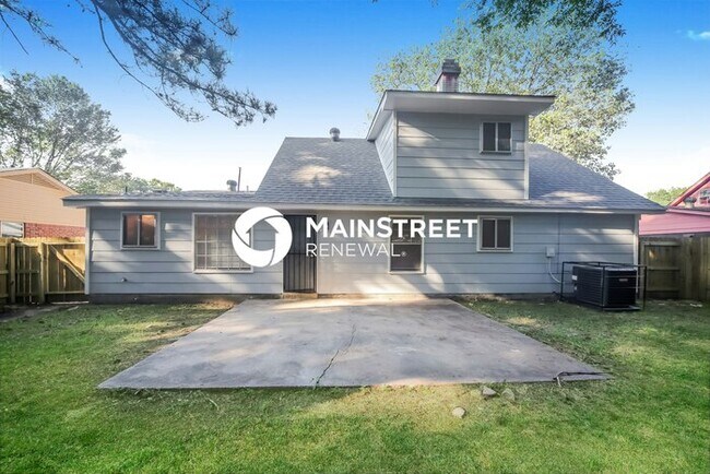 Building Photo - 4 Bedroom Pet-Friendly Home in MEMPHIS, TN with Main Street Renewal