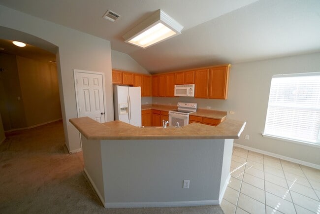 Building Photo - Gorgeous Single Story Home in Cibolo! Real...