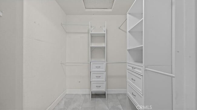 Building Photo - 7353 Ellena W