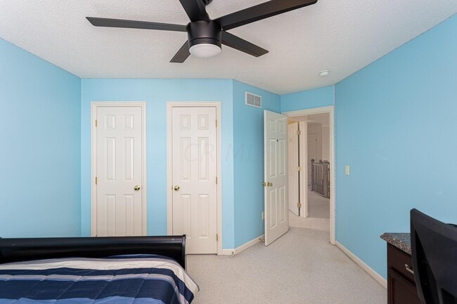 Building Photo - 5830 Prospect Ln