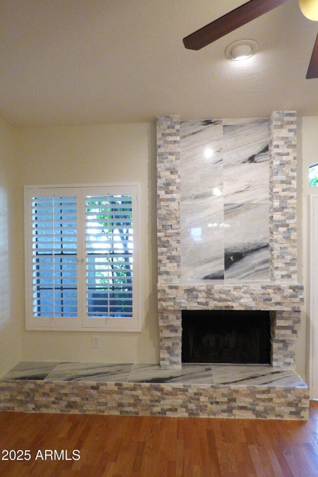 Building Photo - 10017 E Mountain View Rd