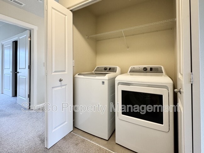 Building Photo - 15088 NW Marianna St