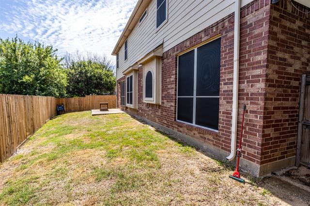 Building Photo - 2208 Kingsley Dr