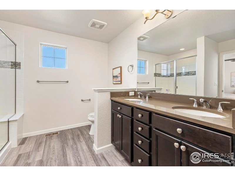 Building Photo - 2585 Trio Falls Dr