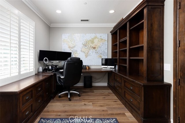 Building Photo - 37 Scarlet Maple Dr