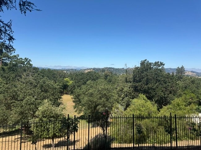 Building Photo - Wonderful 3 bedroom 2 bath, Two story home in S. Walnut Creek, Lakewood community!