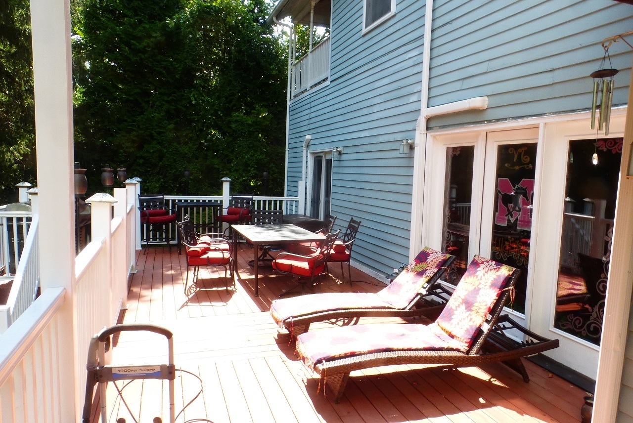 Building Photo - 324 Little Falls St